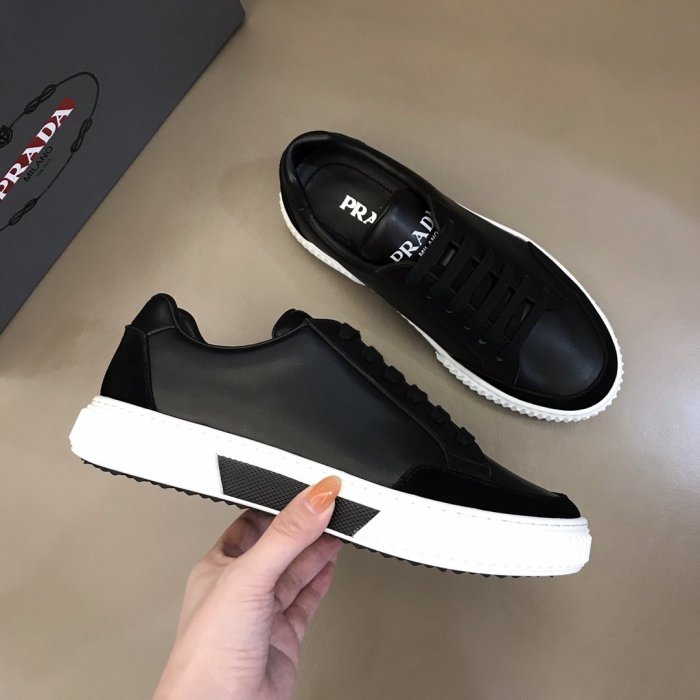 Prada men sneaker eur size 38-45