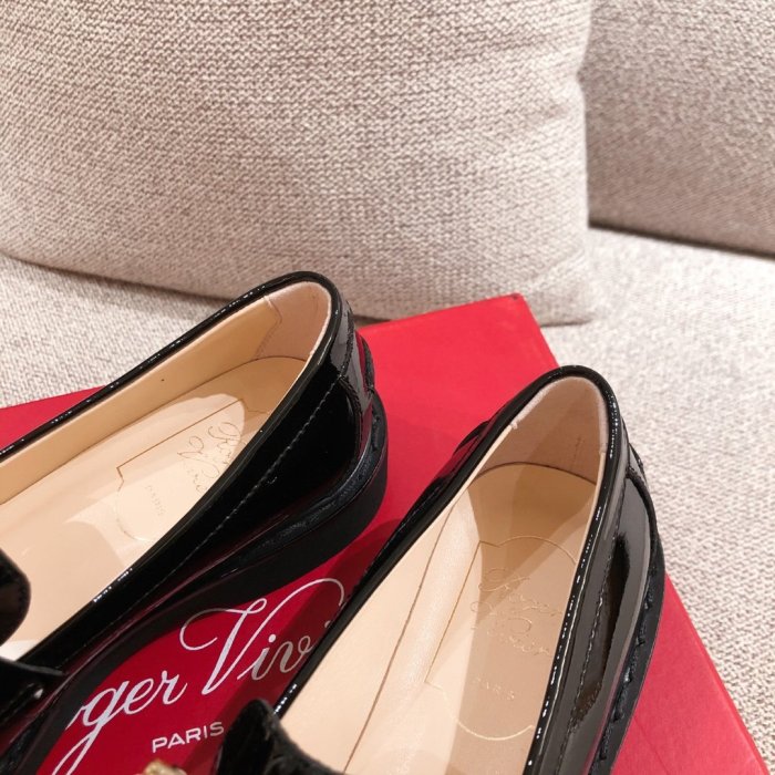 Roger Vivier Women Shoes size 35-40