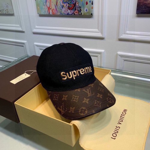 LOUIS VUITTON Hats