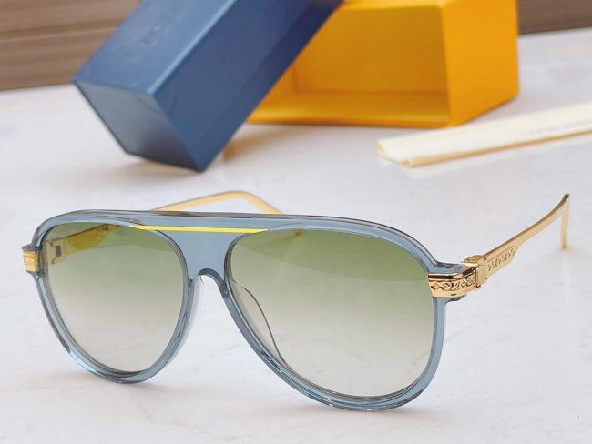 LOUIS VUITTON Sunglasses