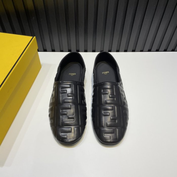 Fendi men sneaker eur size 39-44