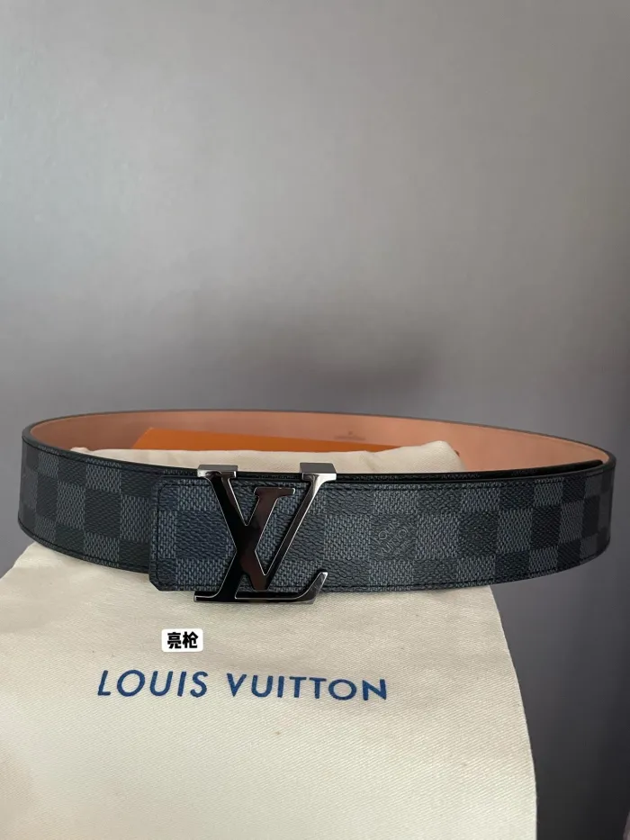 LOUIS VUITTON Belt