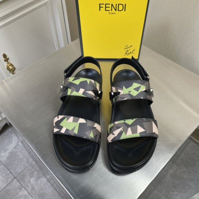 Fendi men sneaker eur size 38-45