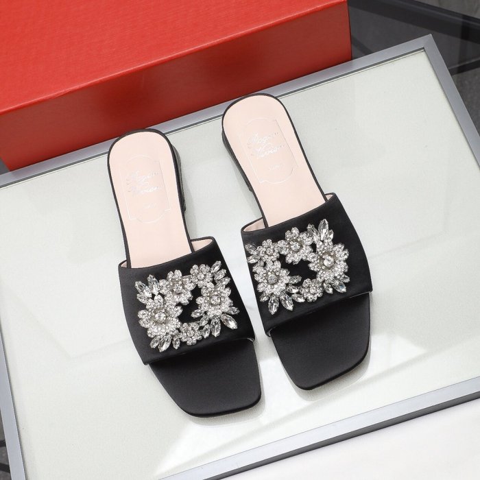 Roger Vivier Women Shoes size 35-40