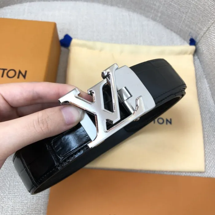 LOUIS VUITTON Belt