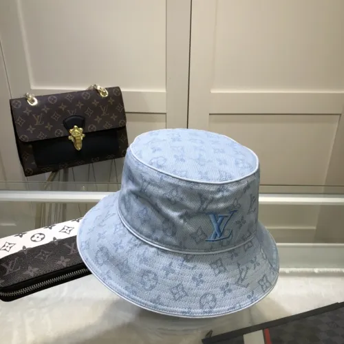 LOUIS VUITTON Hats