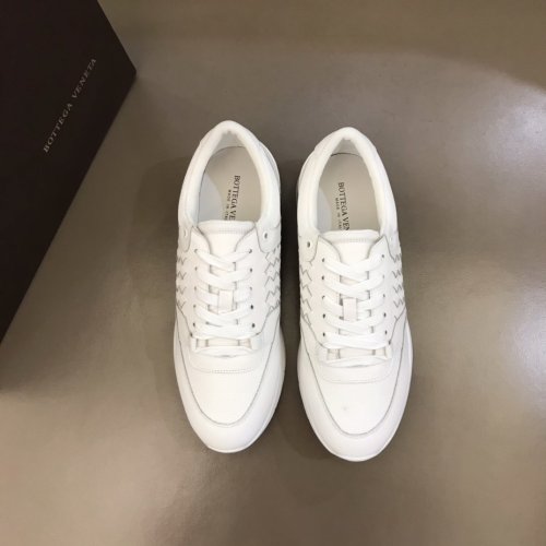 BOTTEGA VENETA men sneaker eur size 38-45