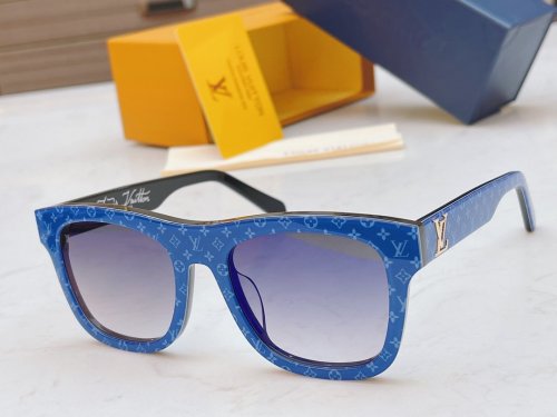 LOUIS VUITTON Sunglasses