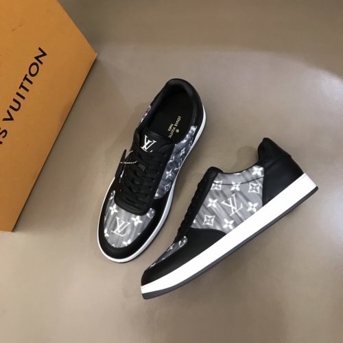 LOUIS VUITTON men sneaker eur size 38-44