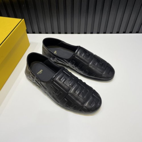 Fendi men sneaker eur size 39-44