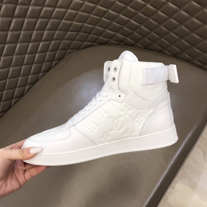 LOUIS VUITTON men sneaker eur size 38-45