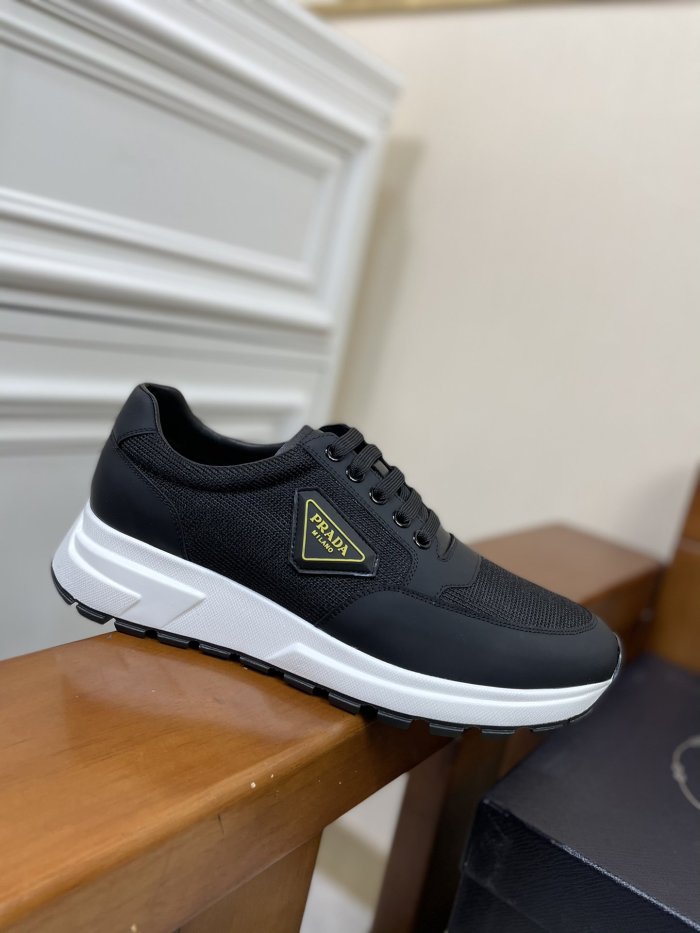 Prada men sneaker eur size 38-44