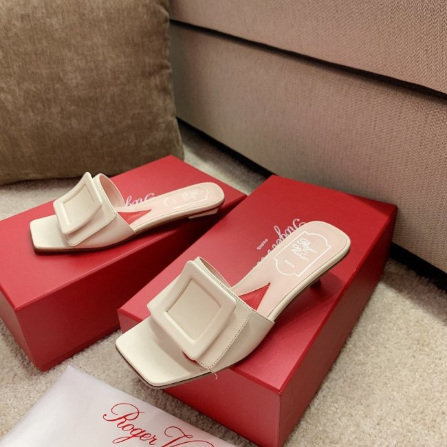 Roger Vivier Women Shoes size 35-39