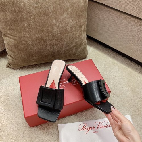 Roger Vivier Women Shoes size 35-39