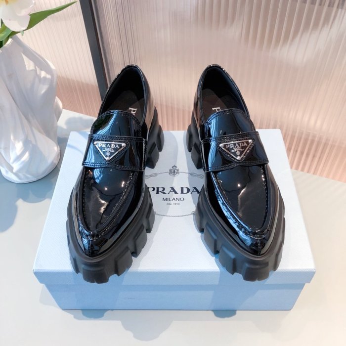 Prada Women Shoes size 35-40