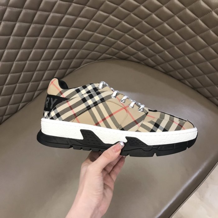 Burberry men sneaker eur size 38-44