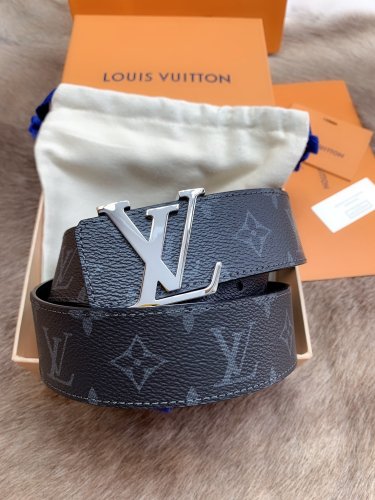 LOUIS VUITTON Belt