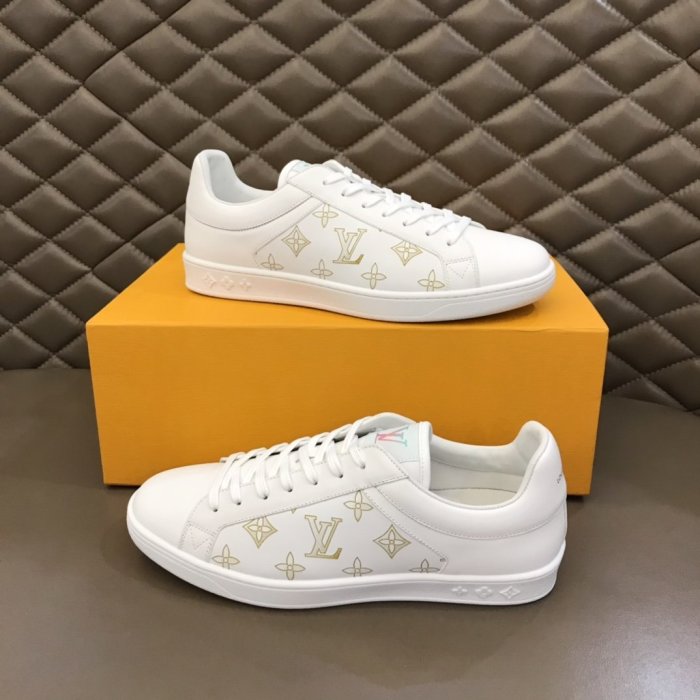 LOUIS VUITTON men sneaker eur size 39-44