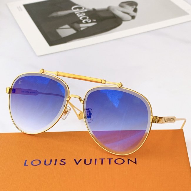 LOUIS VUITTON Sunglasses