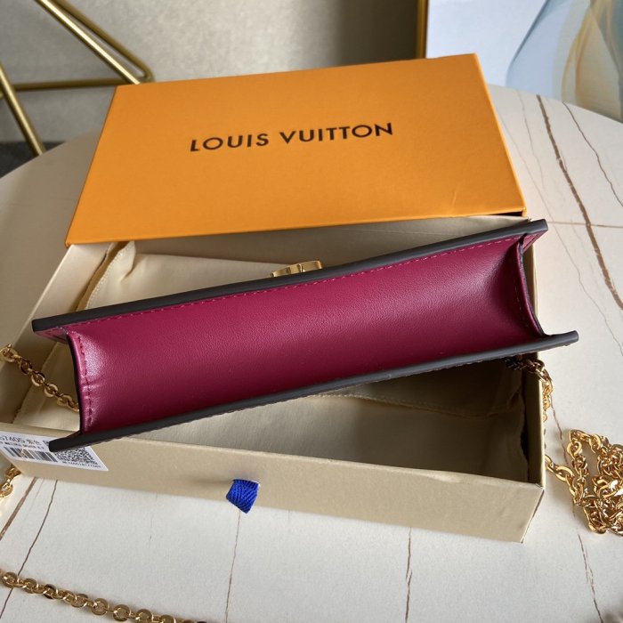 LOUIS VUITTON bags