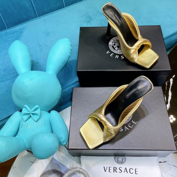 Versace Women Shoes size 35-40