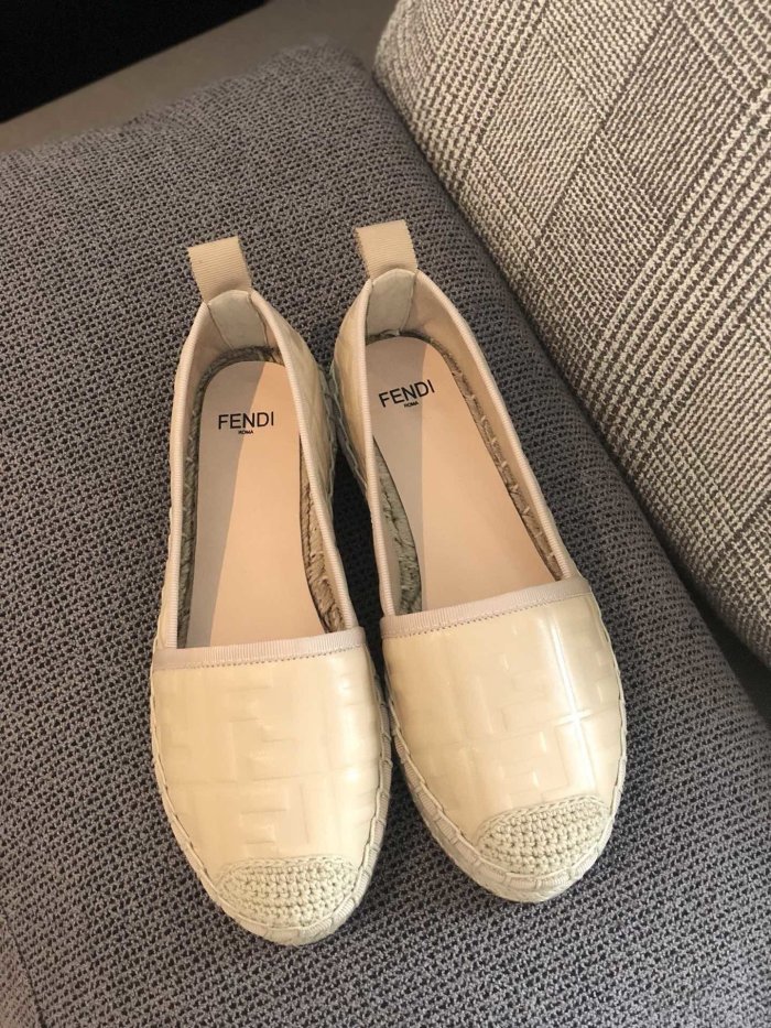 Fendi Women Shoes size 35-41