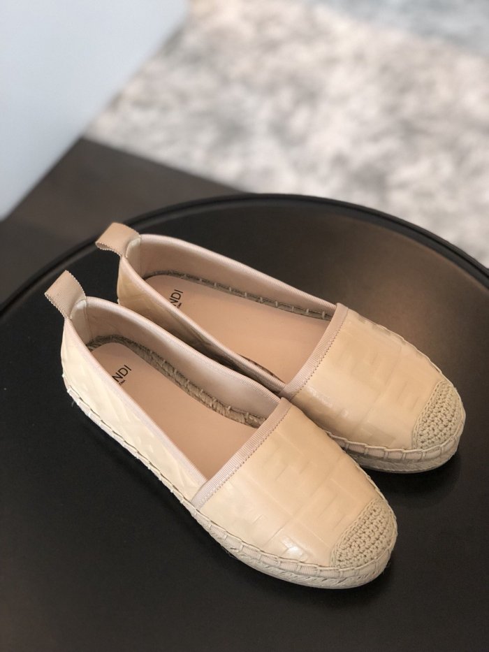 Fendi Women Shoes size 35-41