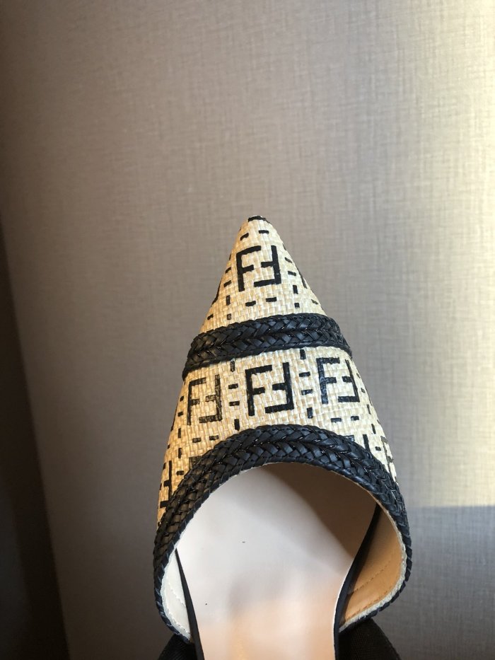 Fendi Women Shoes size 35-41