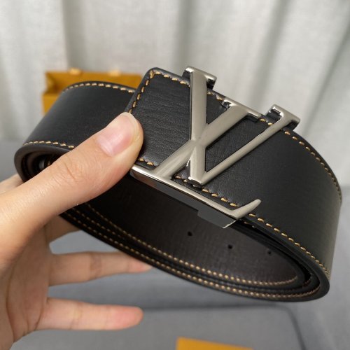 LOUIS VUITTON Belt