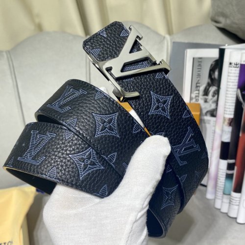LOUIS VUITTON Belt