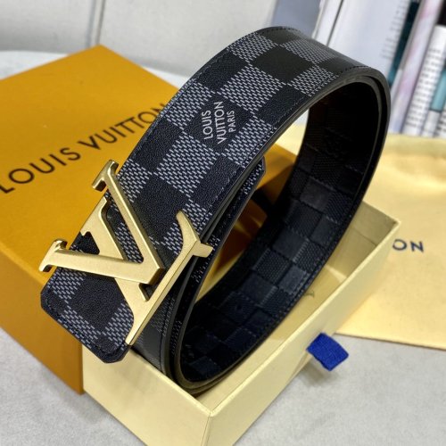 LOUIS VUITTON Belt