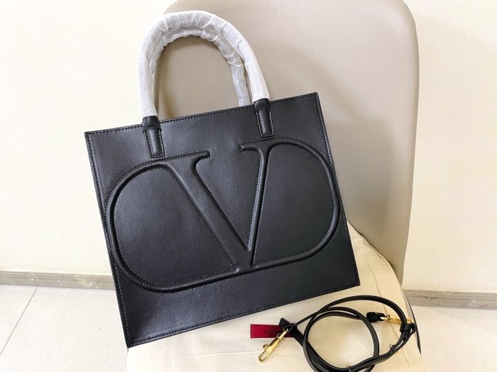 Valentino bags