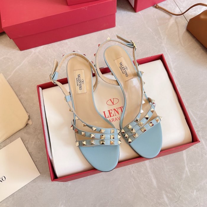 Valentino Women Shoes size 35-39 8CM