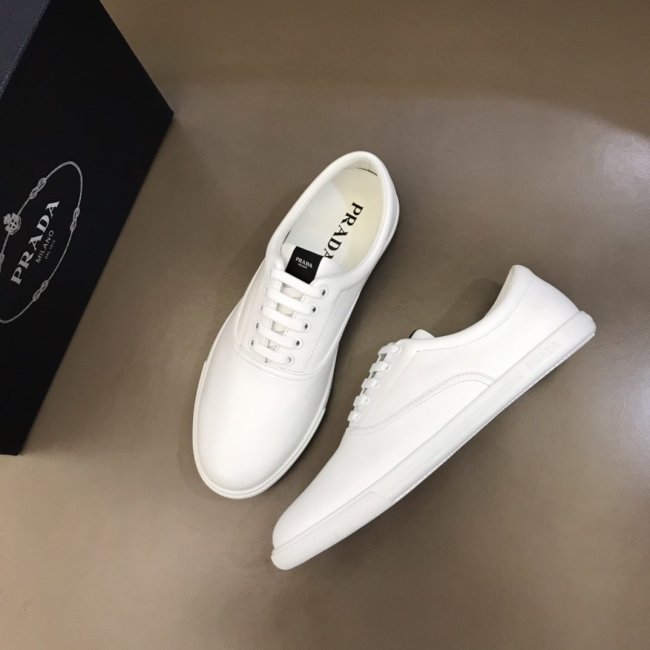 Prada men sneaker eur size 39-43