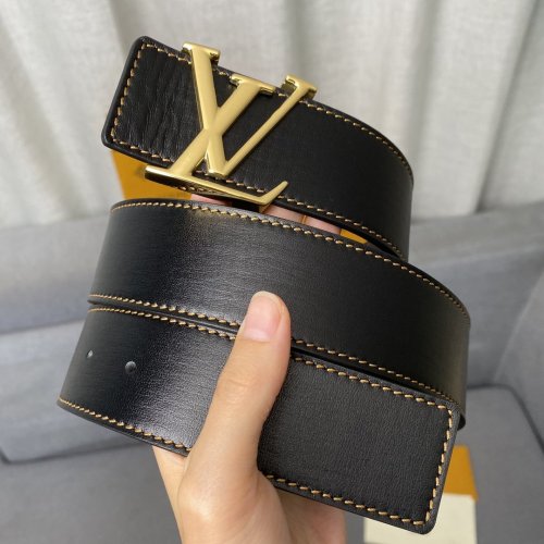 LOUIS VUITTON Belt