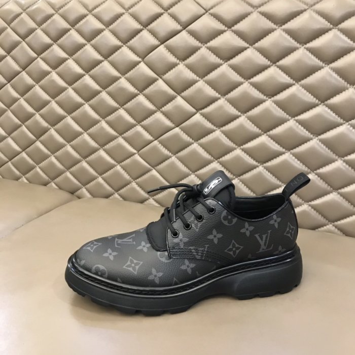 LOUIS VUITTON men sneaker eur size 38-45