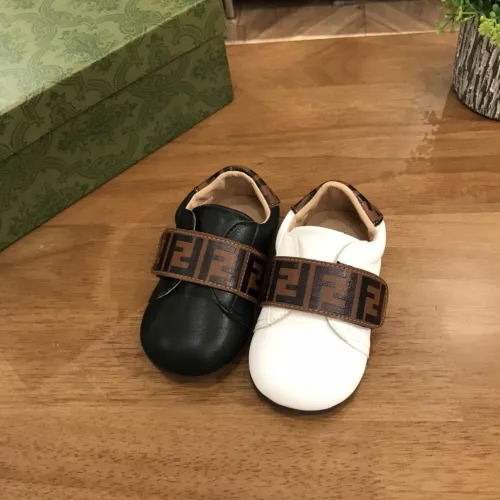 Fendi men sneaker eur size 14-19