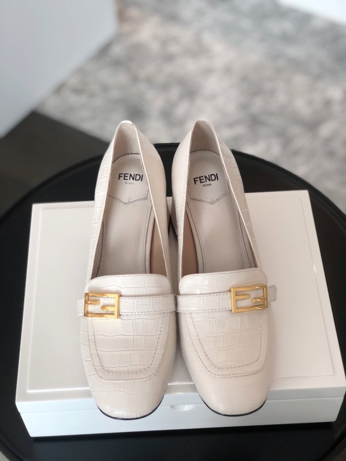 Fendi Women Shoes size 35-41