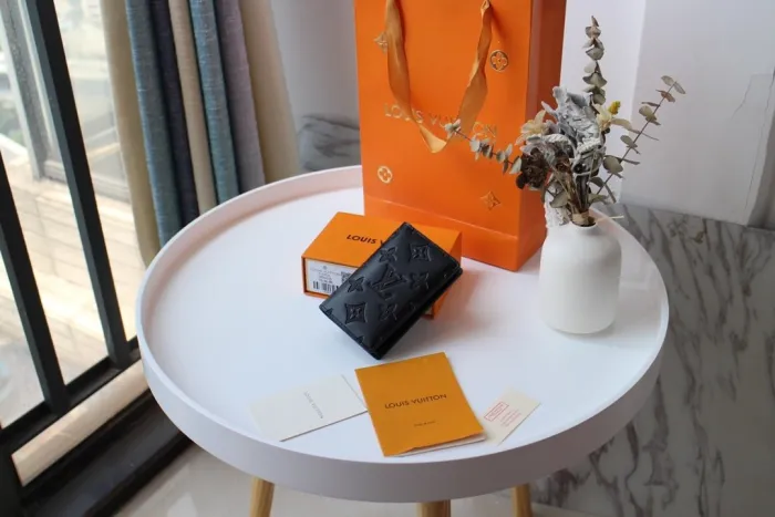 LOUIS VUITTON bags
