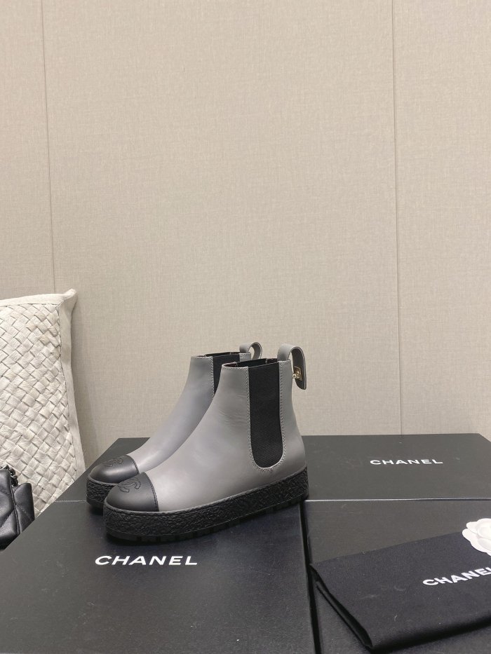 Chanel Women Shoes size 35-39