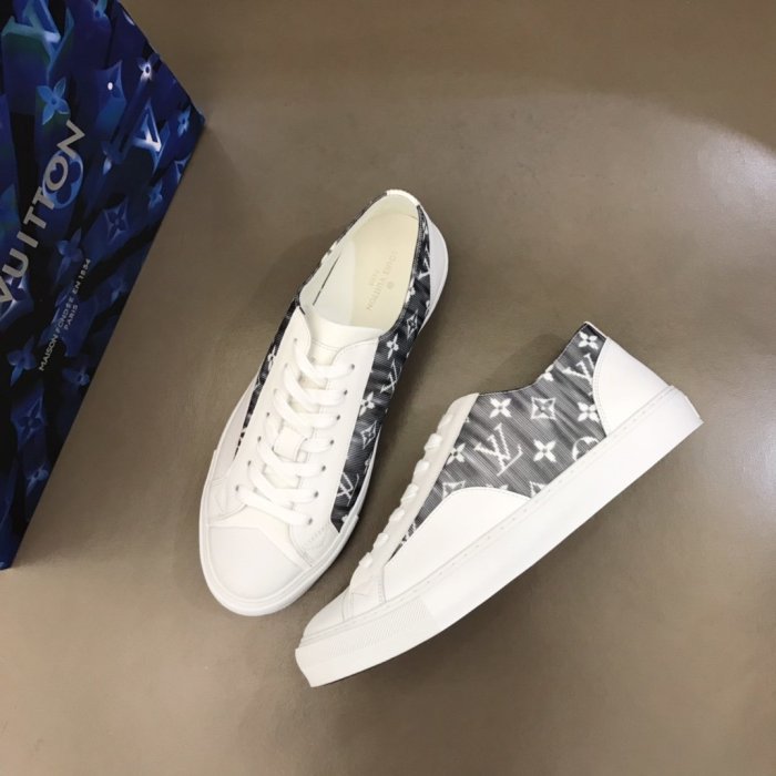 LOUIS VUITTON men sneaker eur size 38-45