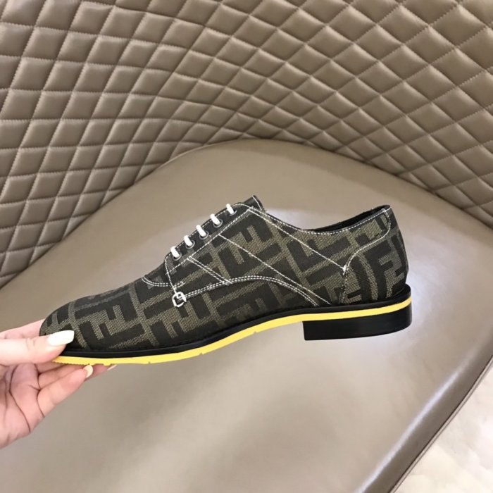 Fendi men sneaker eur size 38-46