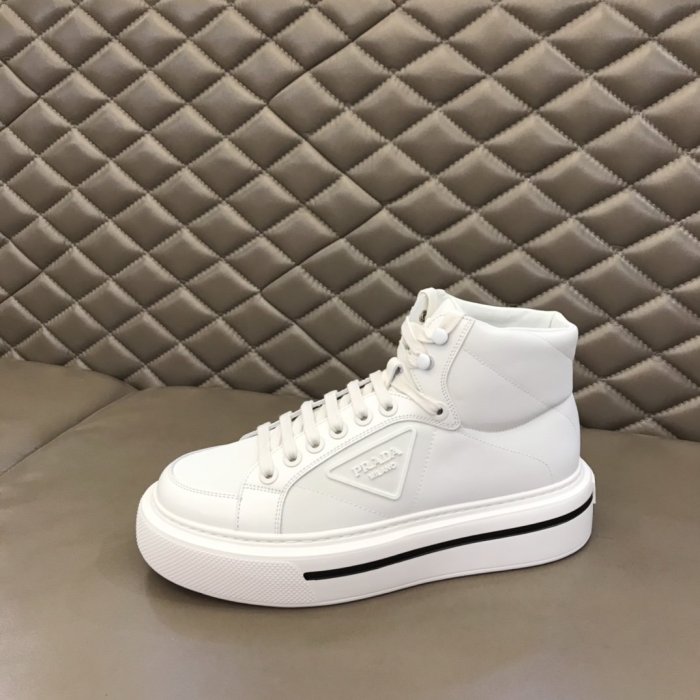 Prada men sneaker eur size 38-45