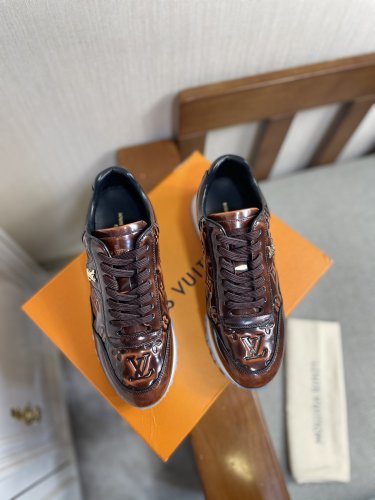 LOUIS VUITTON men sneaker eur size 38-45