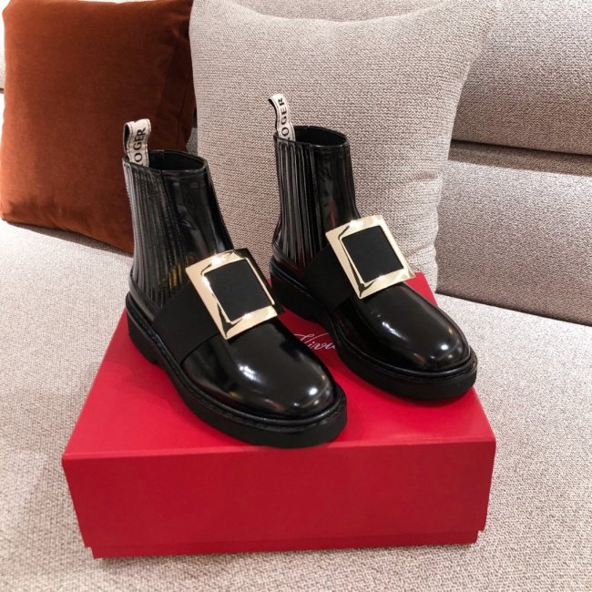 Roger Vivier Women Shoes size 35-40