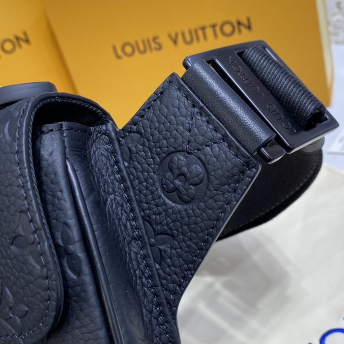 LOUIS VUITTON bags