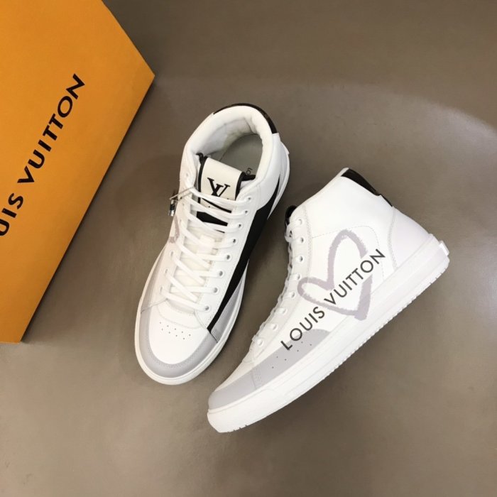 LOUIS VUITTON men sneaker eur size 35-45