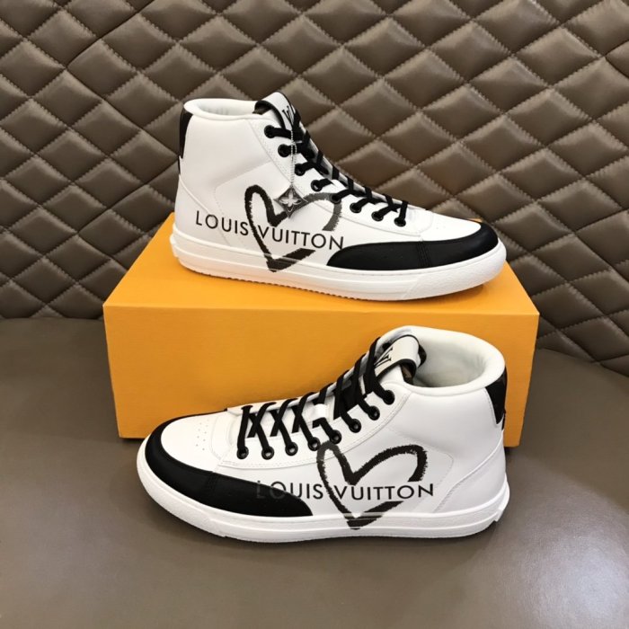 LOUIS VUITTON men sneaker eur size 35-45