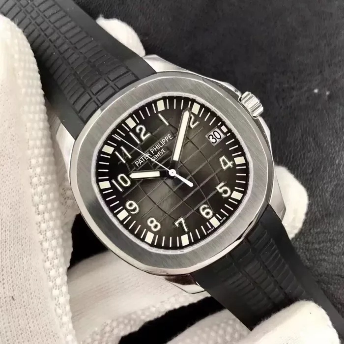 PATEK PHILIPPE Seamaster 40 MM