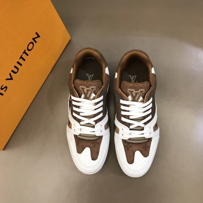 LOUIS VUITTON men sneaker eur size 38-45